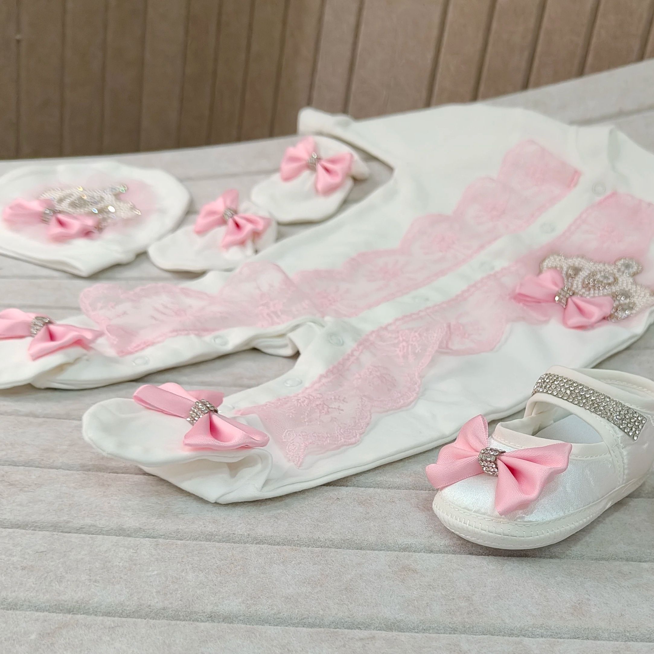 Welcome Home Baby Romper Mitte - Baby Nursery Outfits review and price